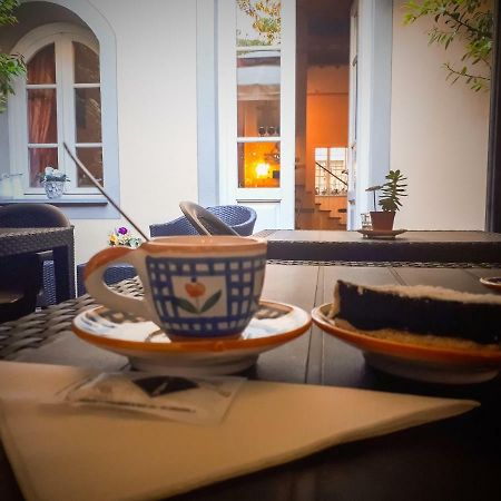 B&B Il Seminario Лука Екстериор снимка